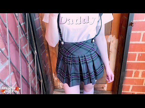 ❤️ L'escola es xucla la polla profundament i la folla en lloc de les classes. ️❌ Porno al porno ca.pornoreino-com.ru ☑
